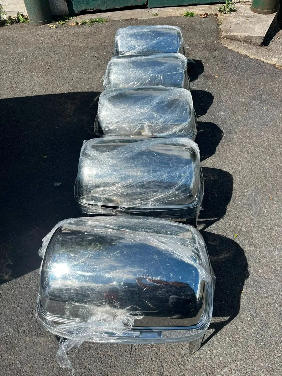 Silver Oval Chafers