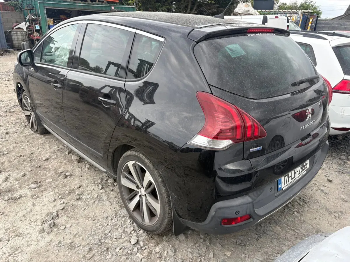 2017 Peugoet 3008 1.6 Diesel Automatic high spec - Image 4