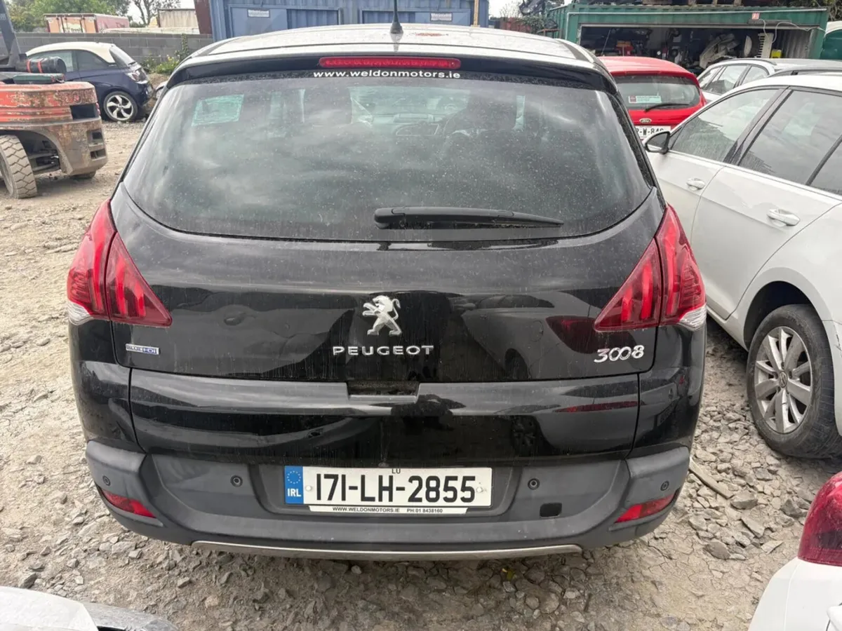 2017 Peugoet 3008 1.6 Diesel Automatic high spec - Image 3