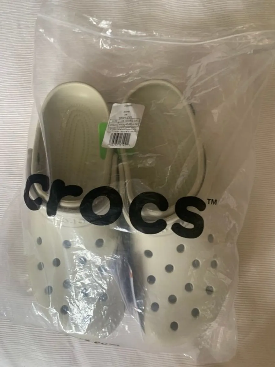 Brand new Crocs size 13 in original packaging never been worn ivory colour - Image 2