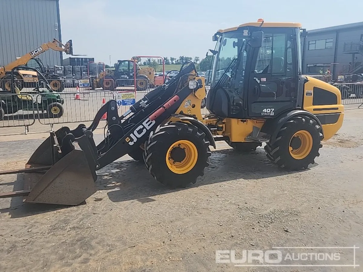 2022 JCB 407 - Image 2