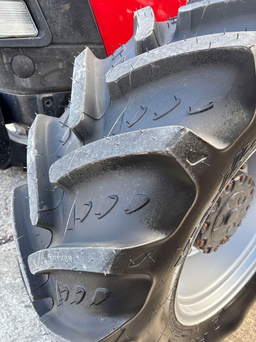 2005 Case IH JX1100U - Image 4