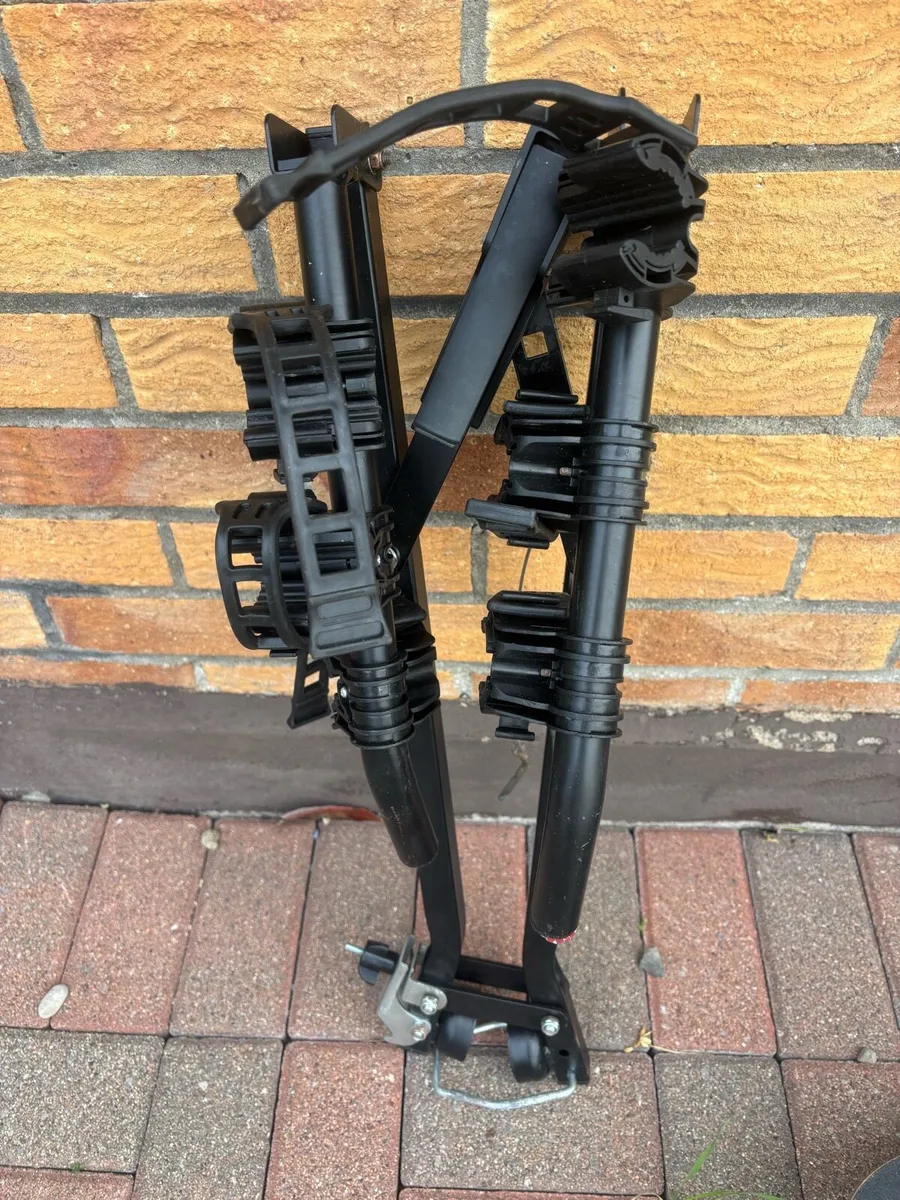 Bike carrier - tow bar - Image 1