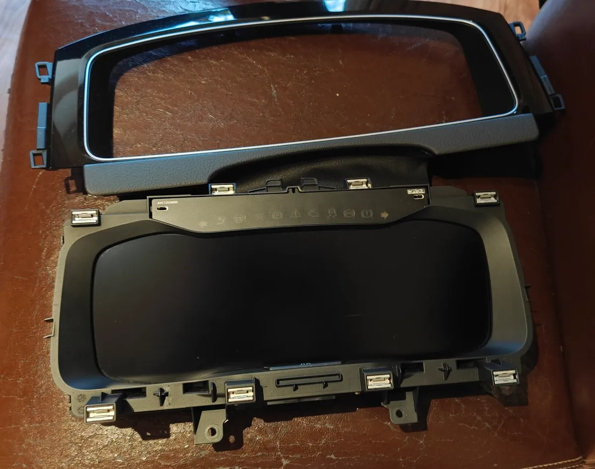 VW mk7 mk7.5 digital cluster - Image 1