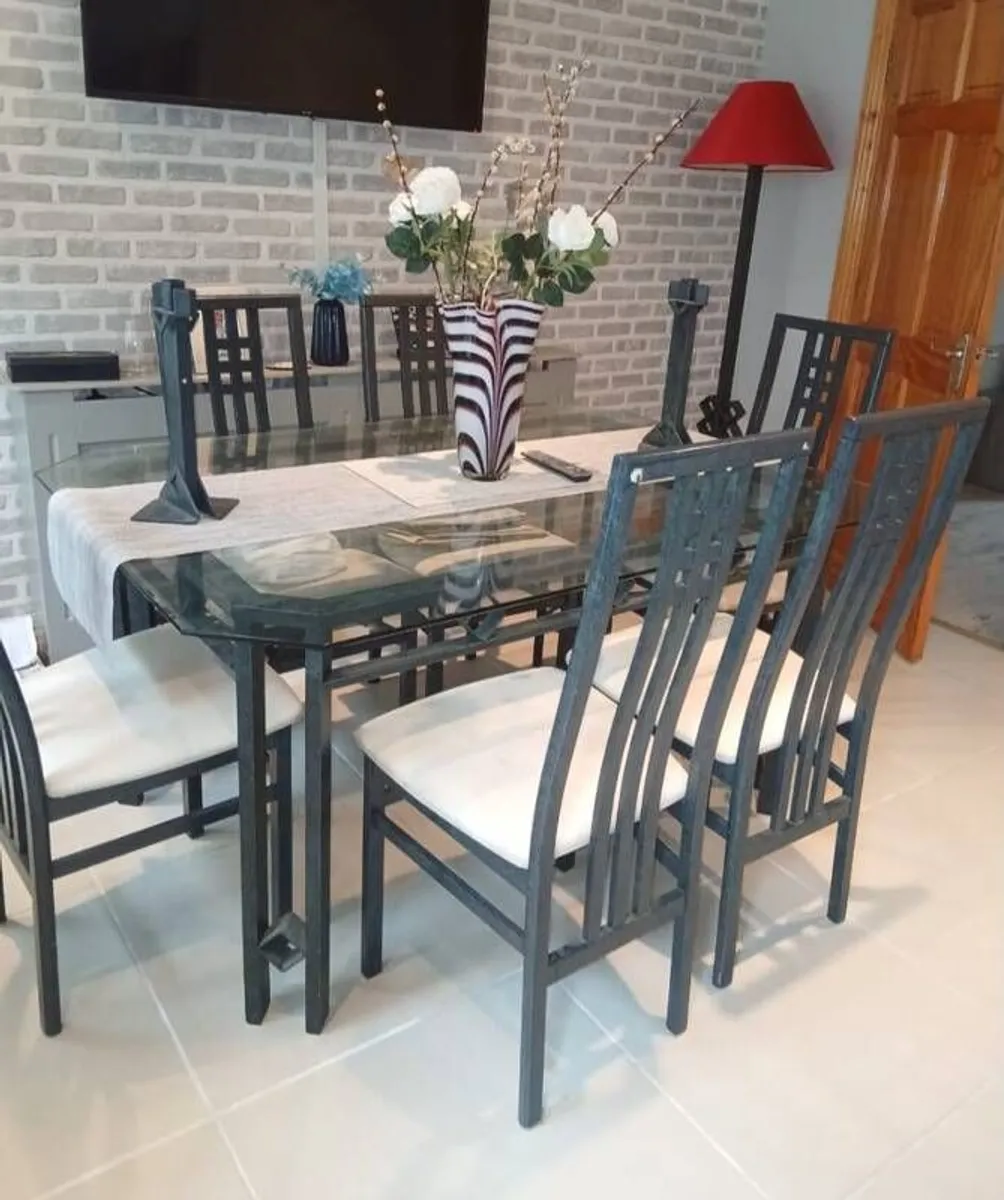 Table, 6 chairs, 2 candle sticks, floor lamp & shelving unit - Image 1