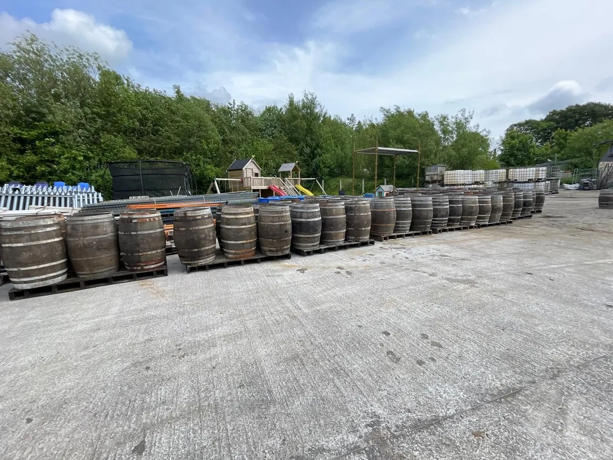 Oak Whiskey Barrel - Image 3