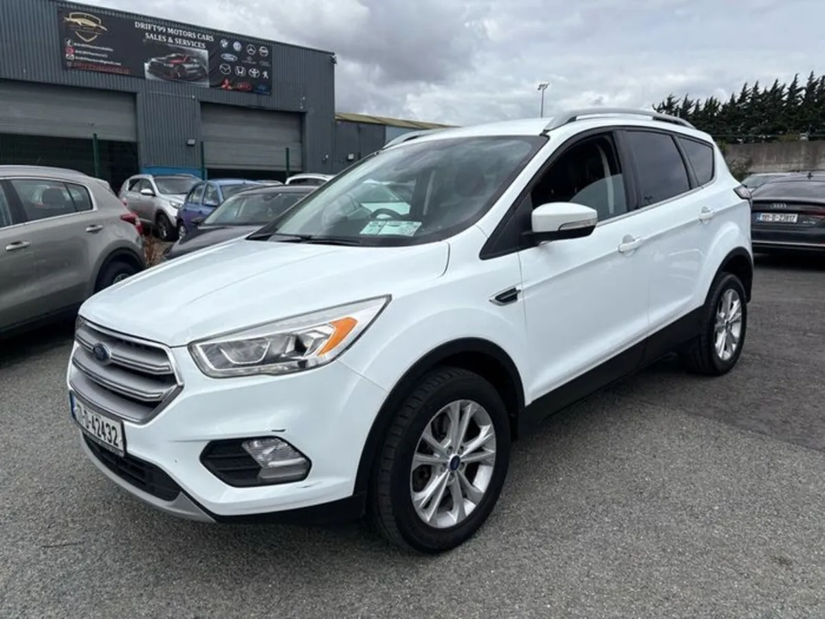 2017 Ford Kuga Titanium 1.5L Diesel Crew Cab - Image 3