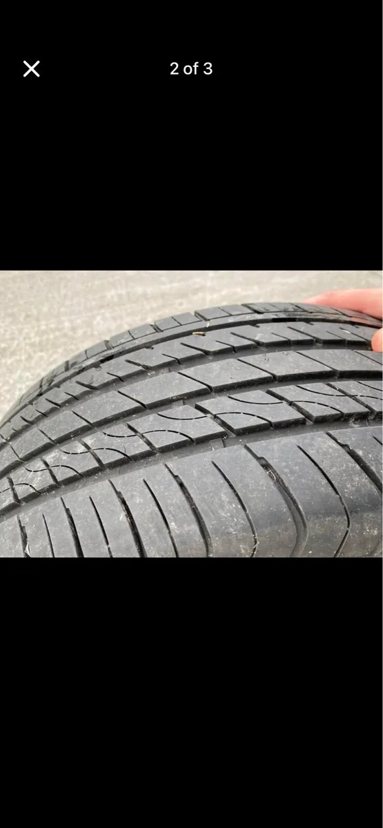 BMW 17 inch original alloys and tyres - Image 2