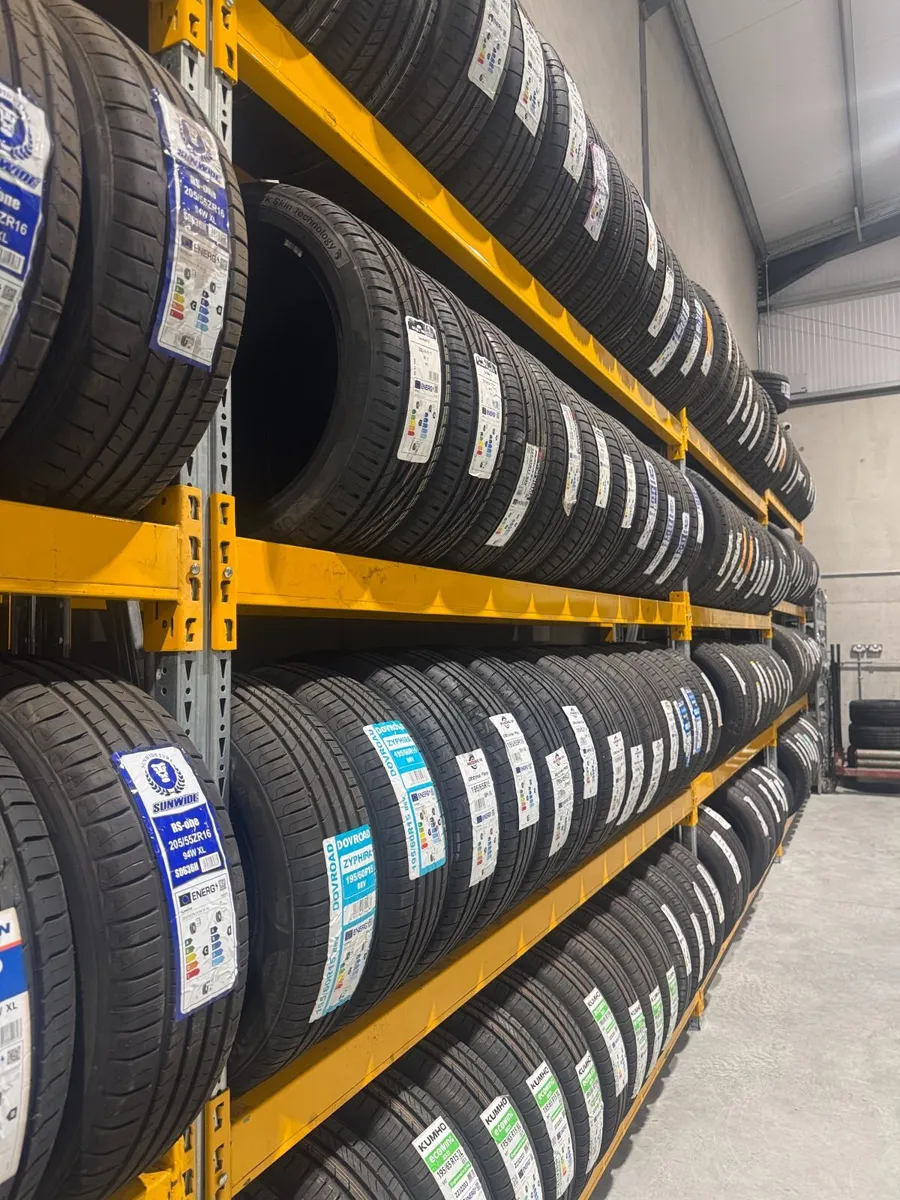 Heavy-Duty Tyre Rack for Workshop - Image 2