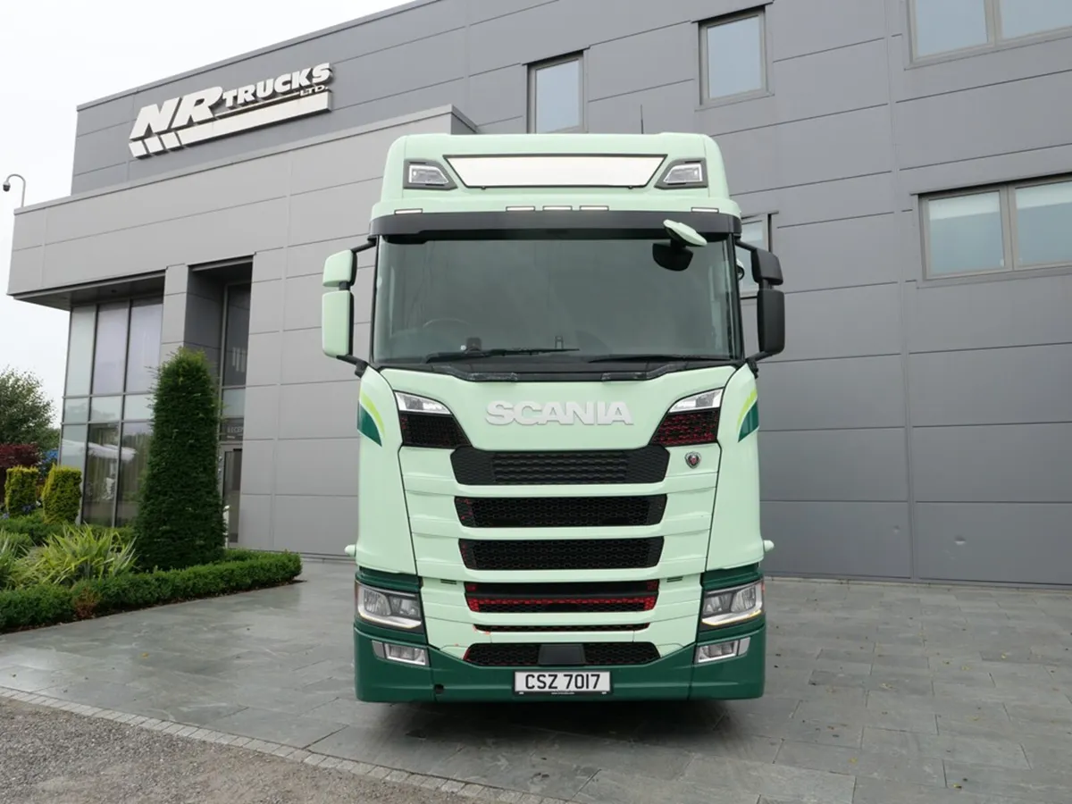 Scania S450 - Highline - 6x2 - T1-03311 - 2019 - Image 2