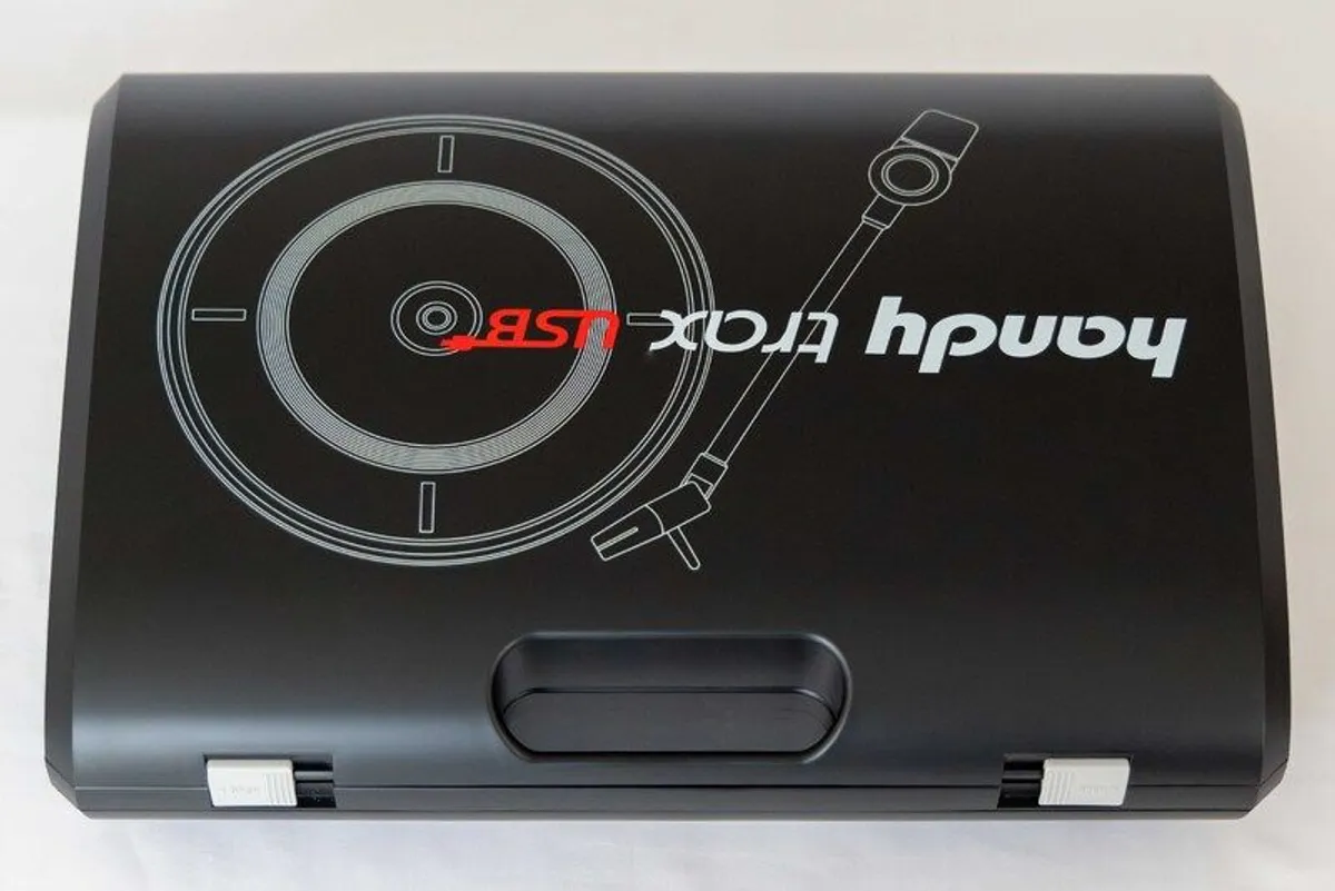 Vestax Handy Trax USB Portable Turntable (Black) - Image 3