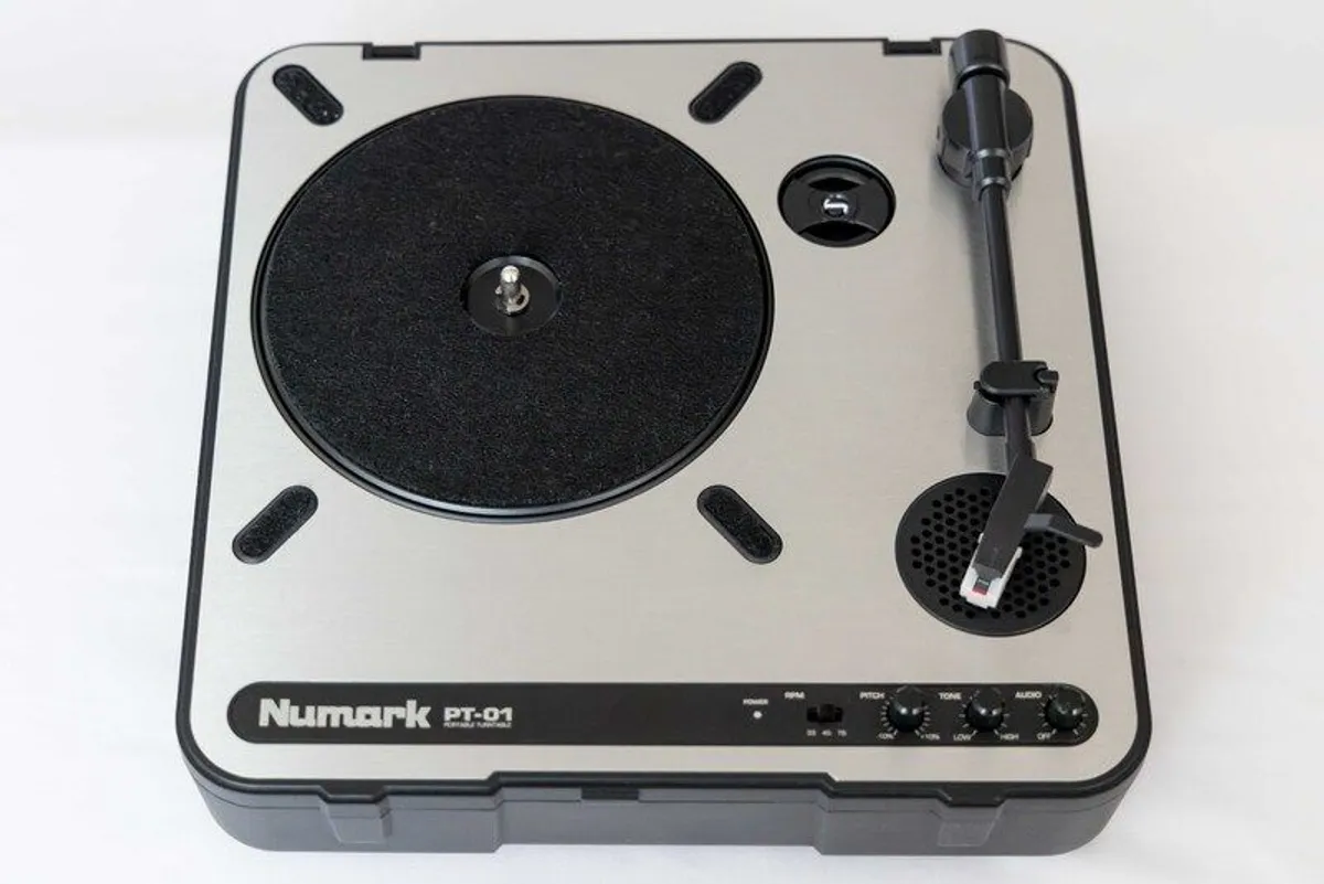 Numark PT-01 USB Portable Turntable (Black) - Image 1