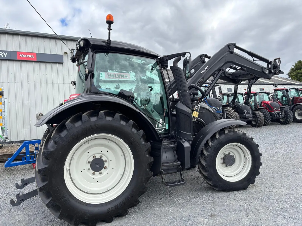 Valtra N154 Direct C/W Loader AVAILABLE NOW!! - Image 4