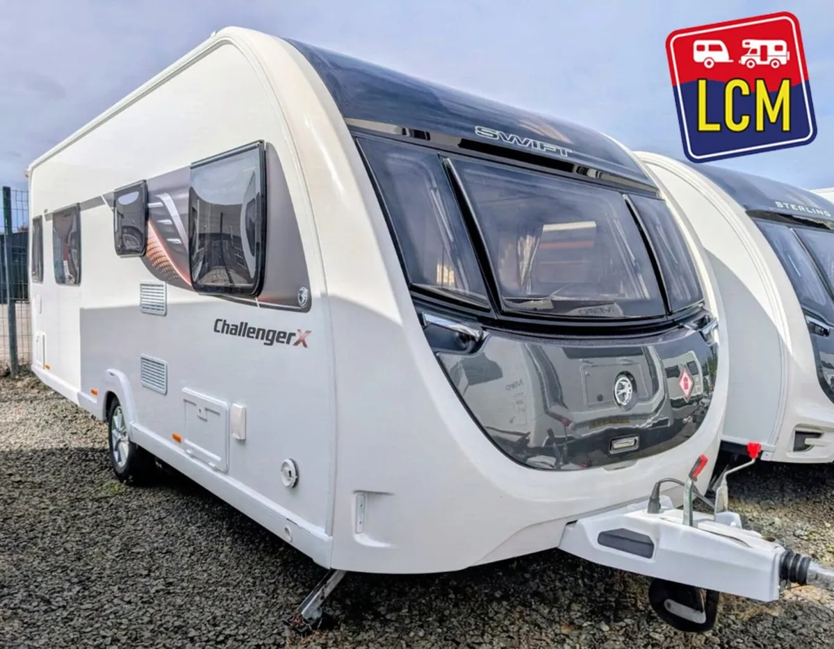 2021 SWIFT CHALLENGER X 880 - Image 1