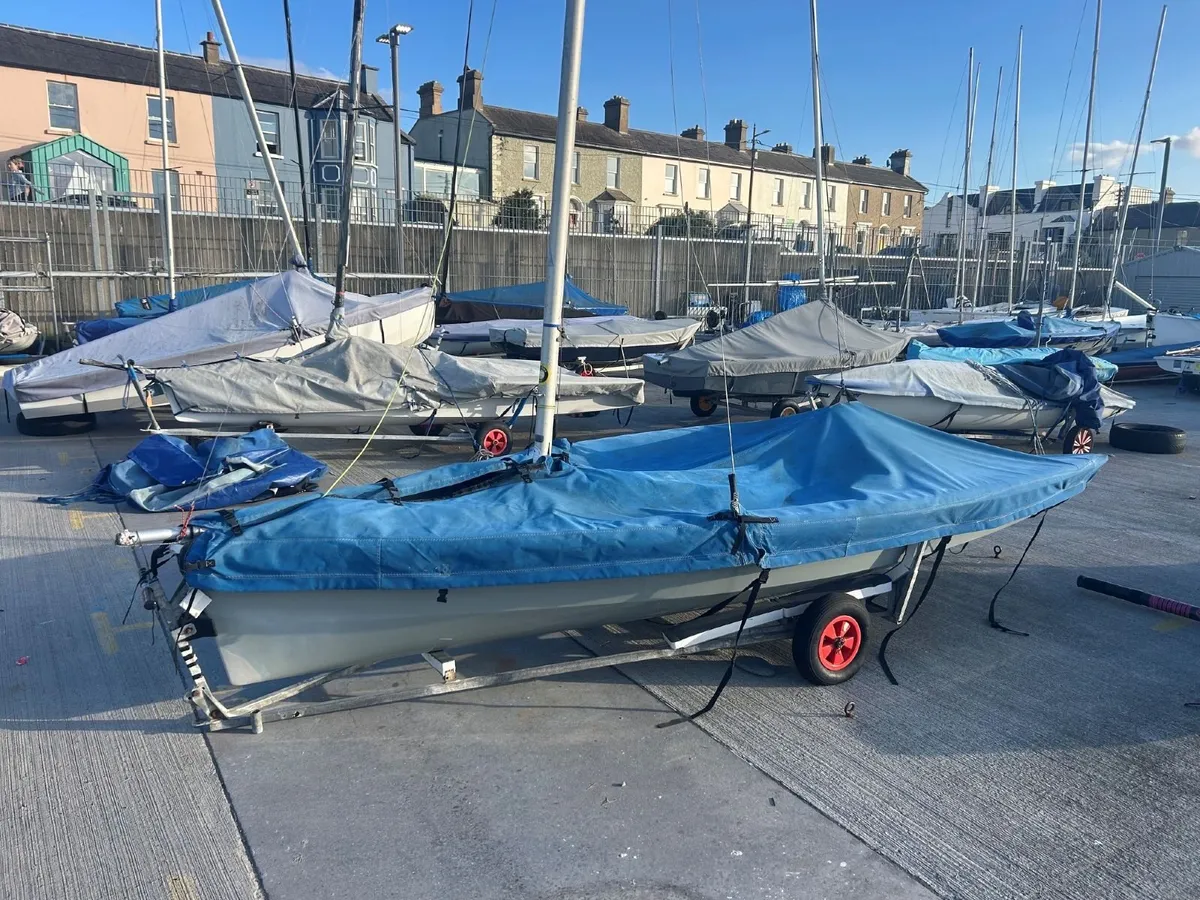 RS200 Dingy (1336) - Image 2