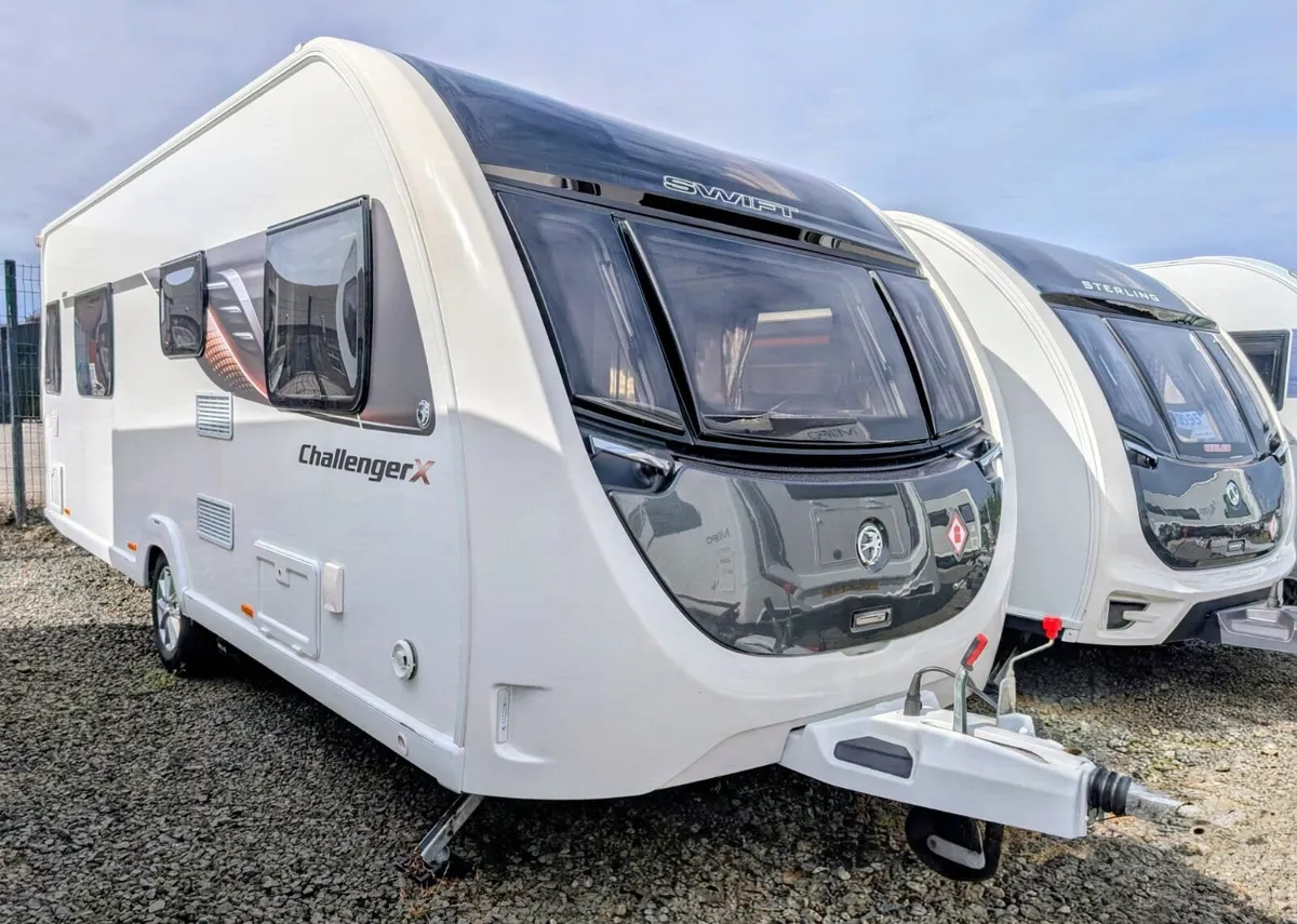 2021 SWIFT CHALLENGER X 880 - Image 2