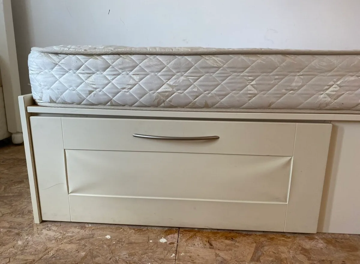 Single Bed Frame with Mattress - Image 4