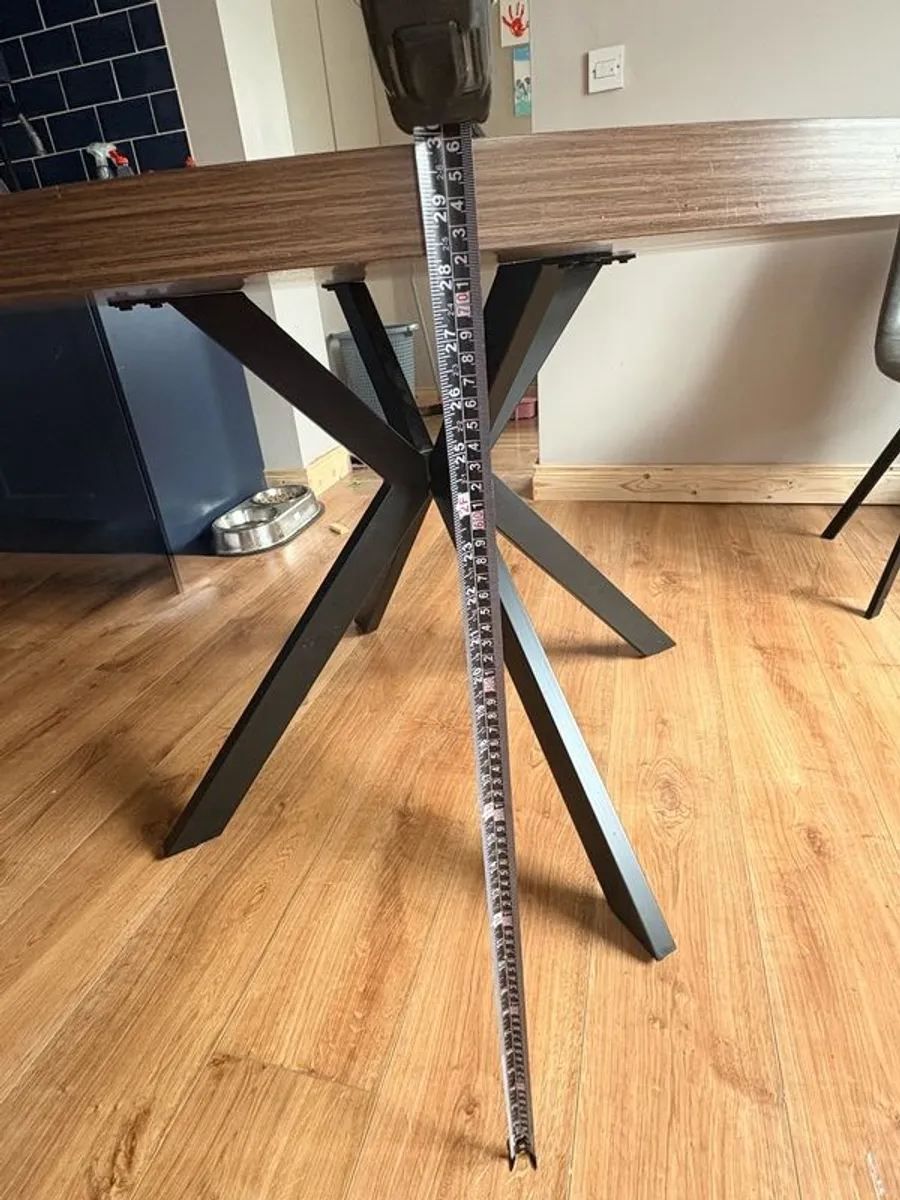 Round Dining Table Oak Effect & Black metal legs - Image 3