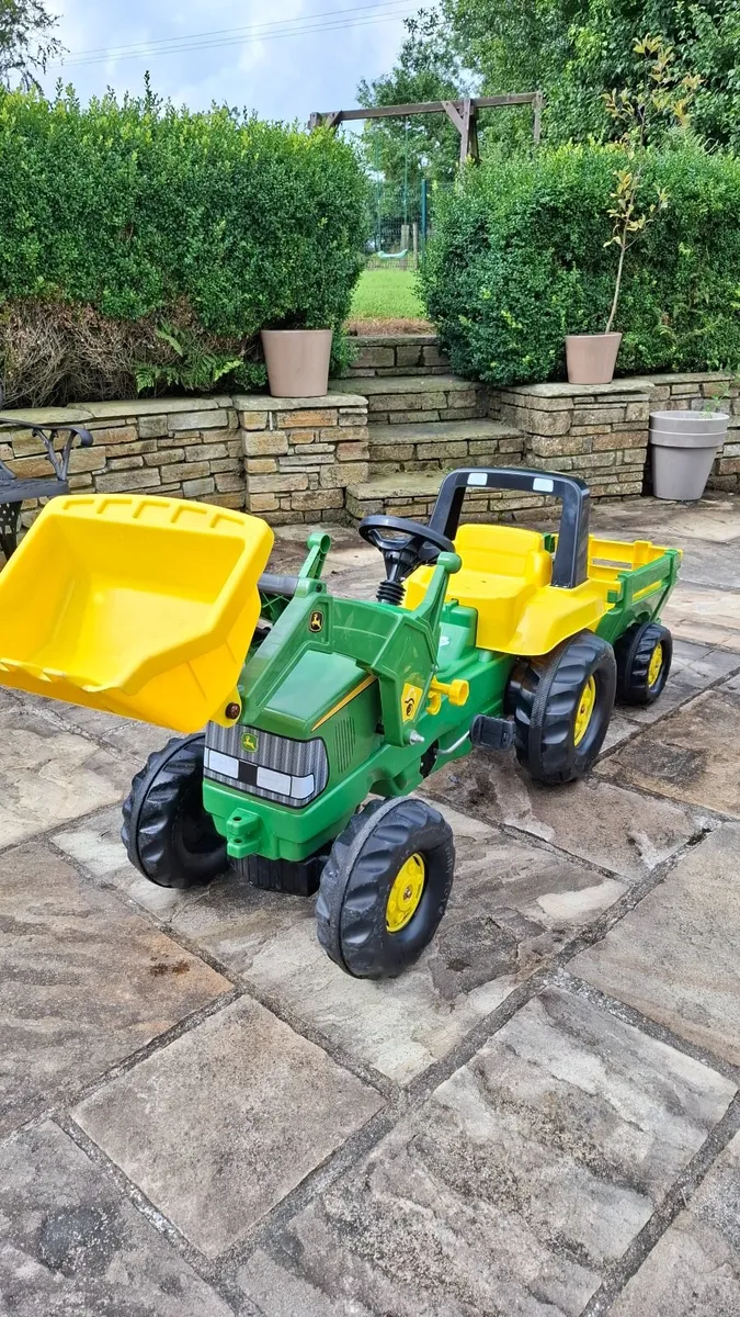 John Deere Tractor, Tanker & Trailer - Image 3
