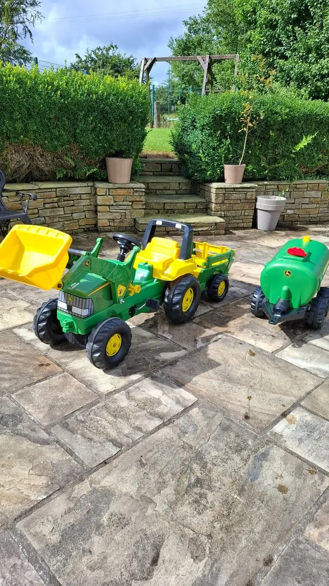 John Deere Tractor, Tanker & Trailer - Image 1