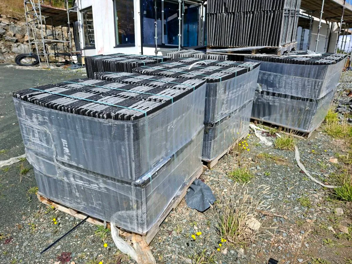 800 Mannok  Roof Tiles for Sale - Image 3