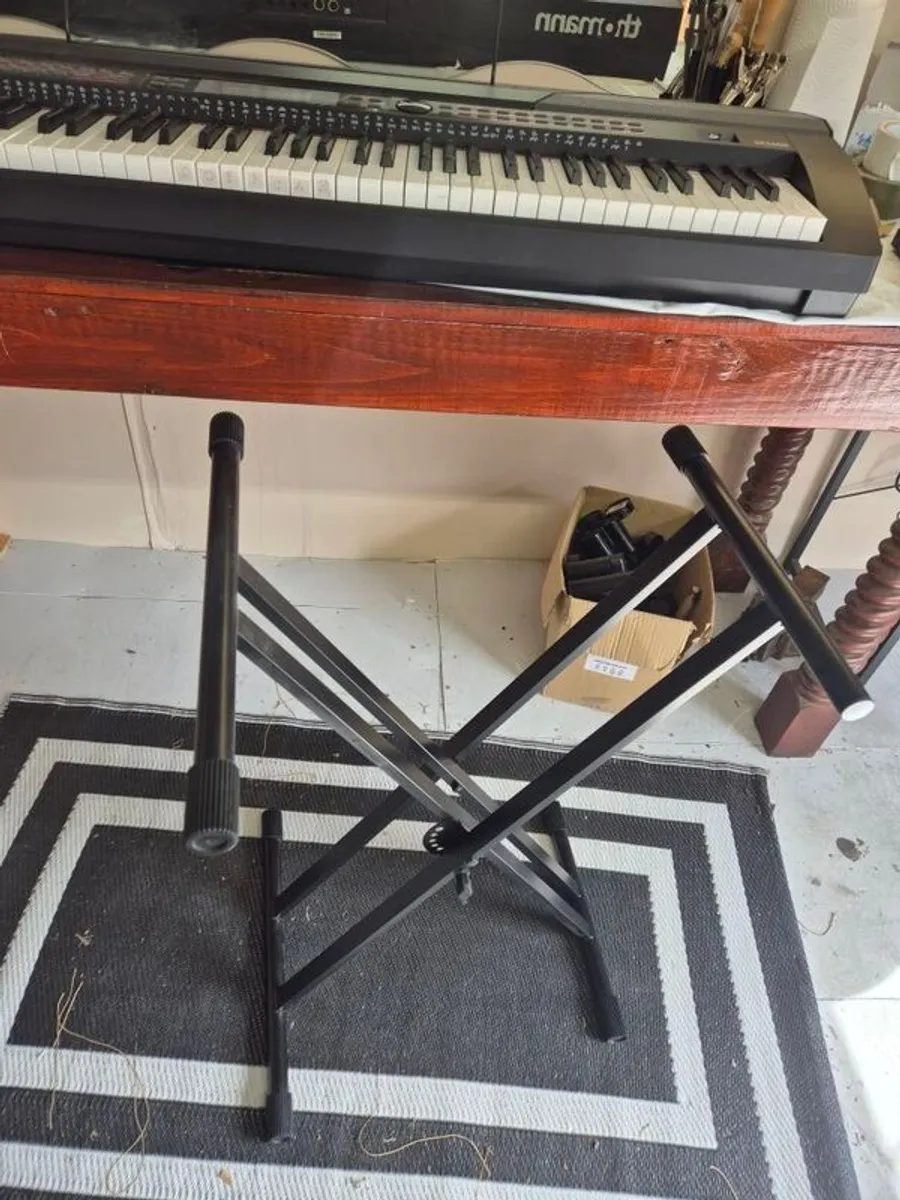 Piano Keyboard - Image 3
