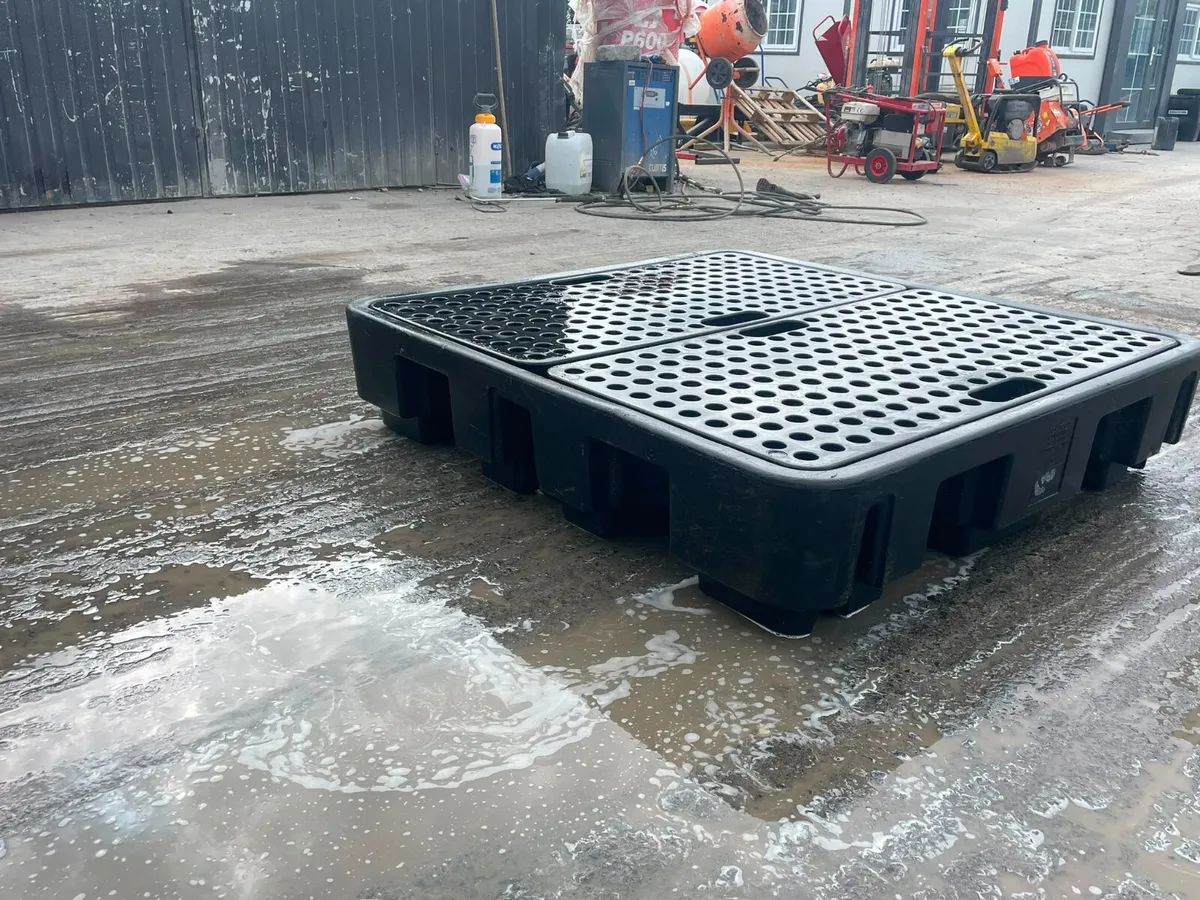 Spill containment pallet - Image 3
