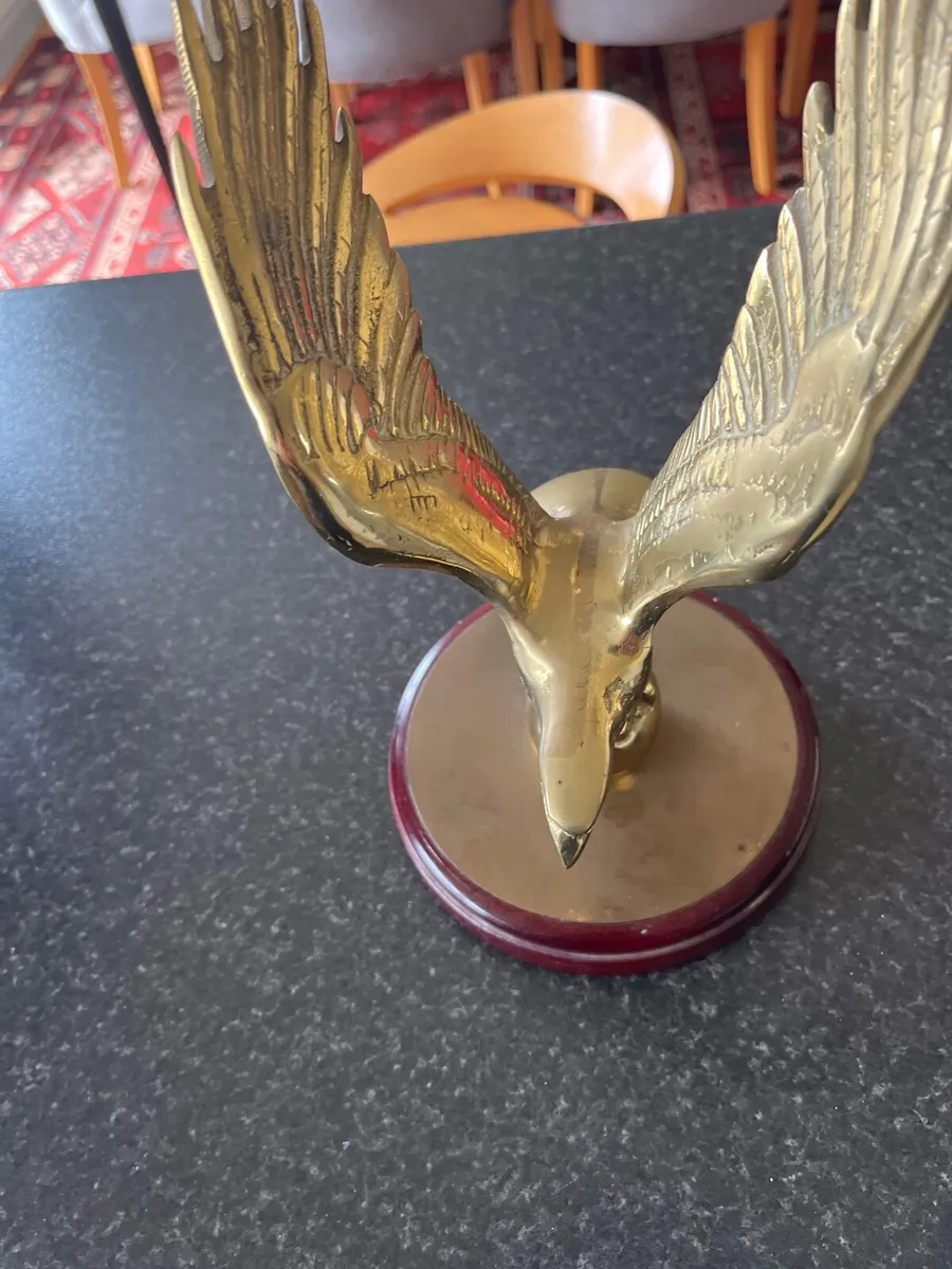 Lovely brass eagle - Image 1