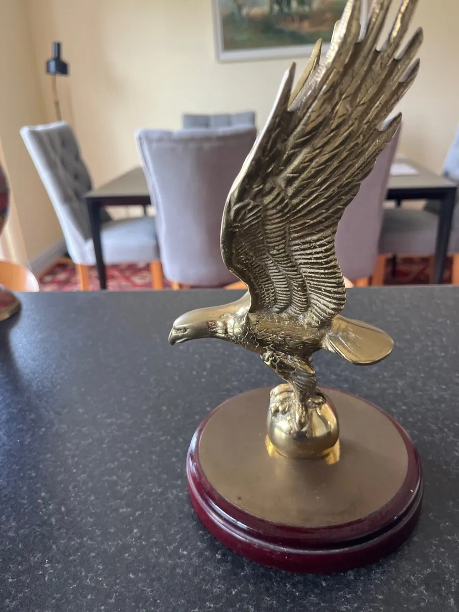 Lovely brass eagle - Image 2