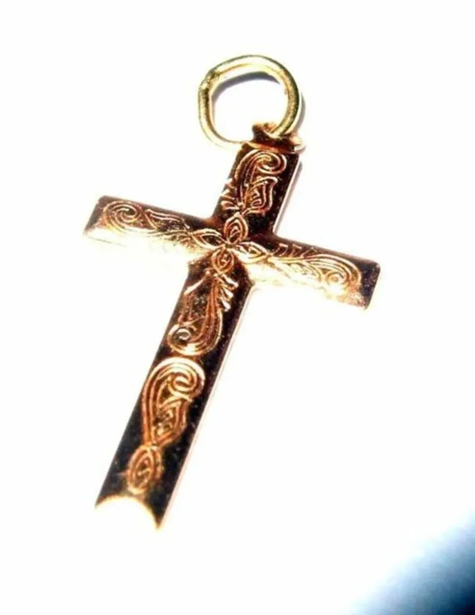 Vintage 9ct Gold Scroll Cross - Image 3