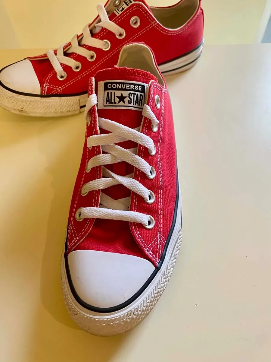 Converse trainers - size 7 - Image 1