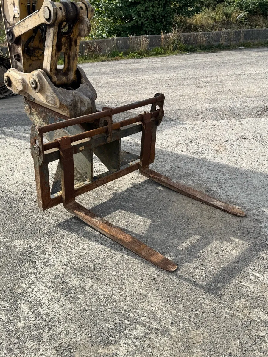 80mm Scott Floating Digger Pallet Forks - Image 2