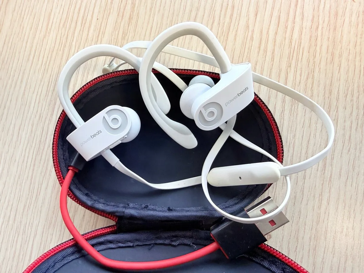 Powerbeats 3 wireless - Image 1
