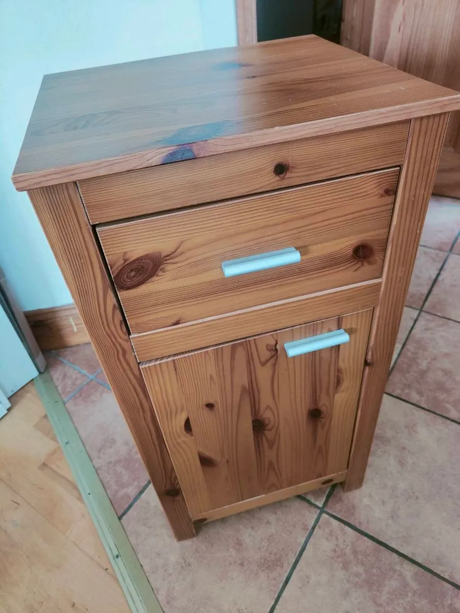 Bedside locker - Image 1