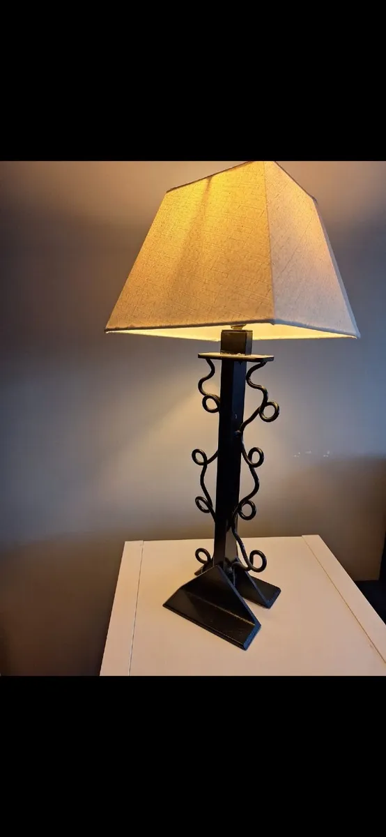 Cast Iron Lamp - Image 4