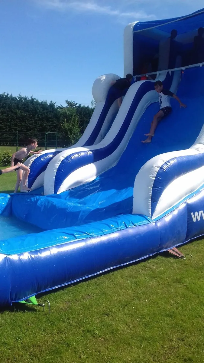 Giant outdoor Waterslide - Image 3
