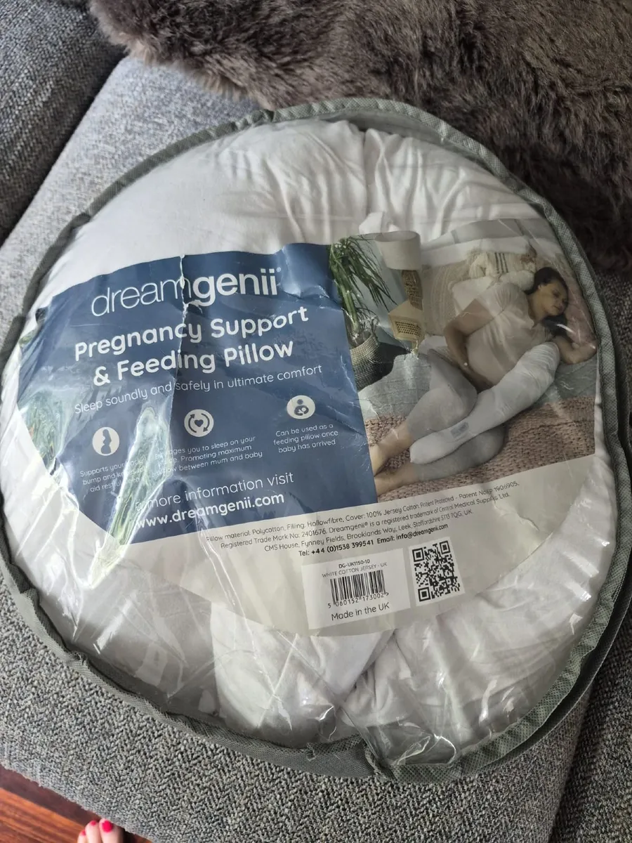 Pregnancy pillow - Image 1