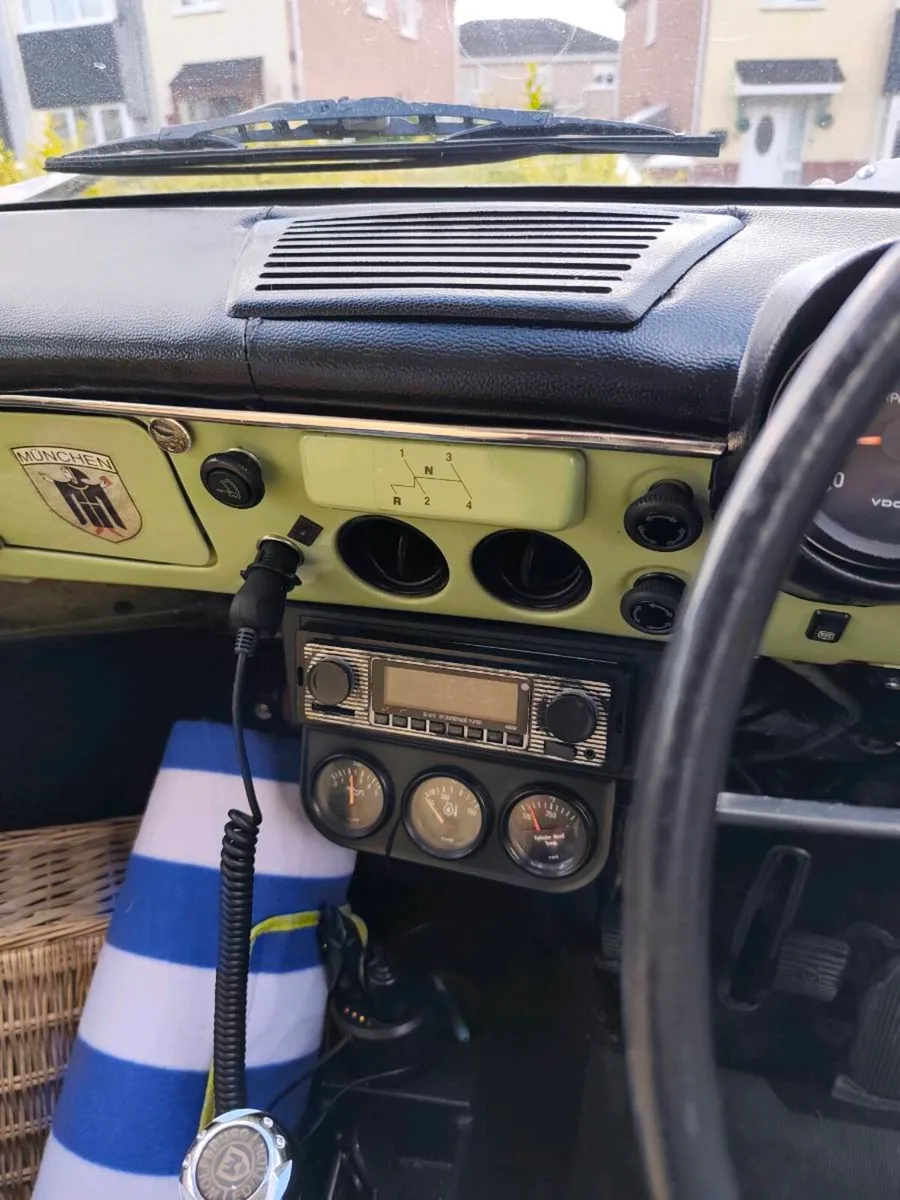 VW Variant - Image 4