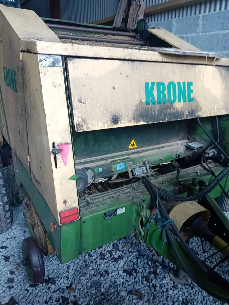 Krone 130 Round Baler - Image 2