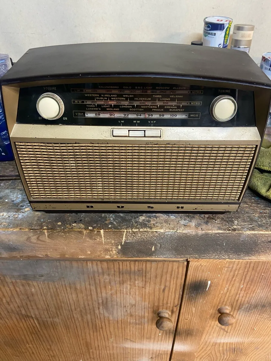 Bush Bakelite Radio