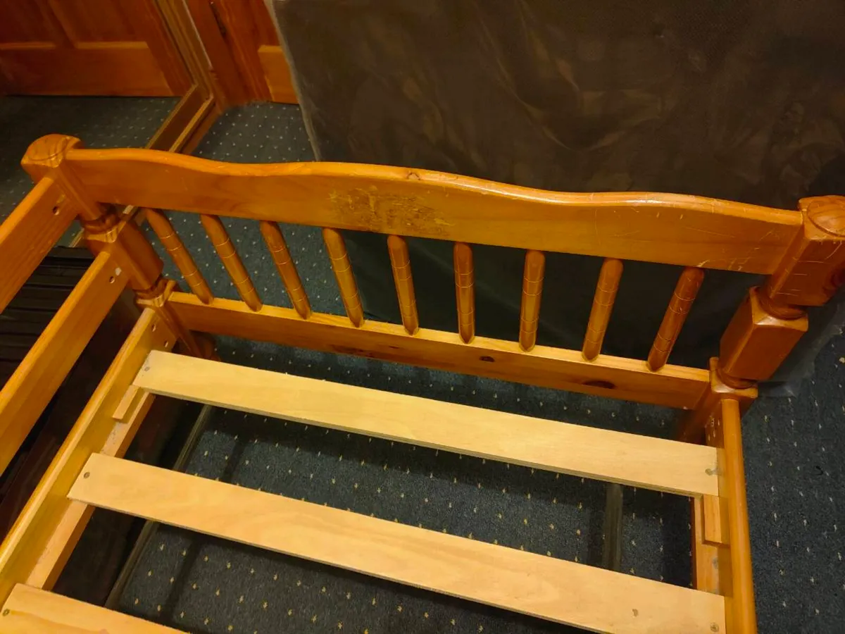 Bunk beds - Image 2