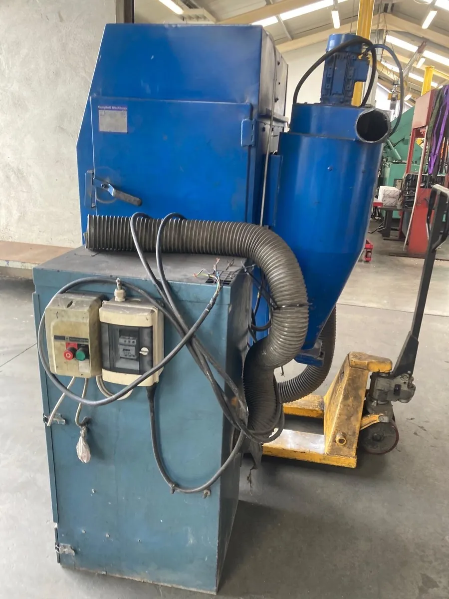 Sand blast cabinet - Image 3
