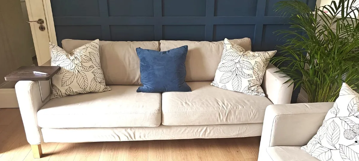 3 seater couch with machine washable covers - Image 4