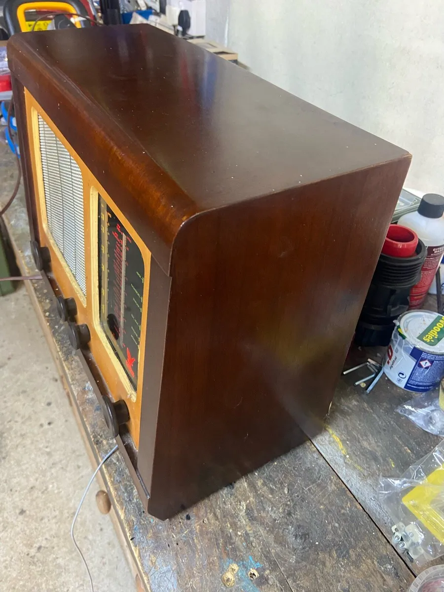 Lovely Cossor Radio - Image 2