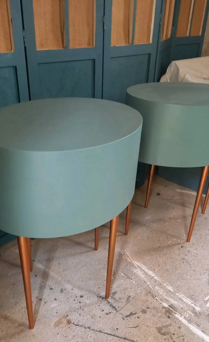 Contemporary side tables - Image 4