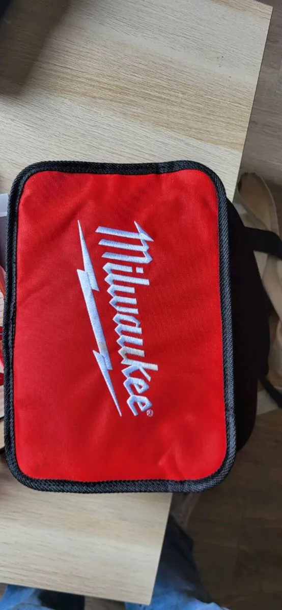 Milwaukee M12 rachet - Image 3