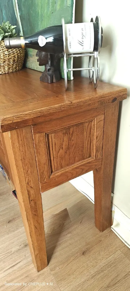 Attractive solid oak hall table - Image 3