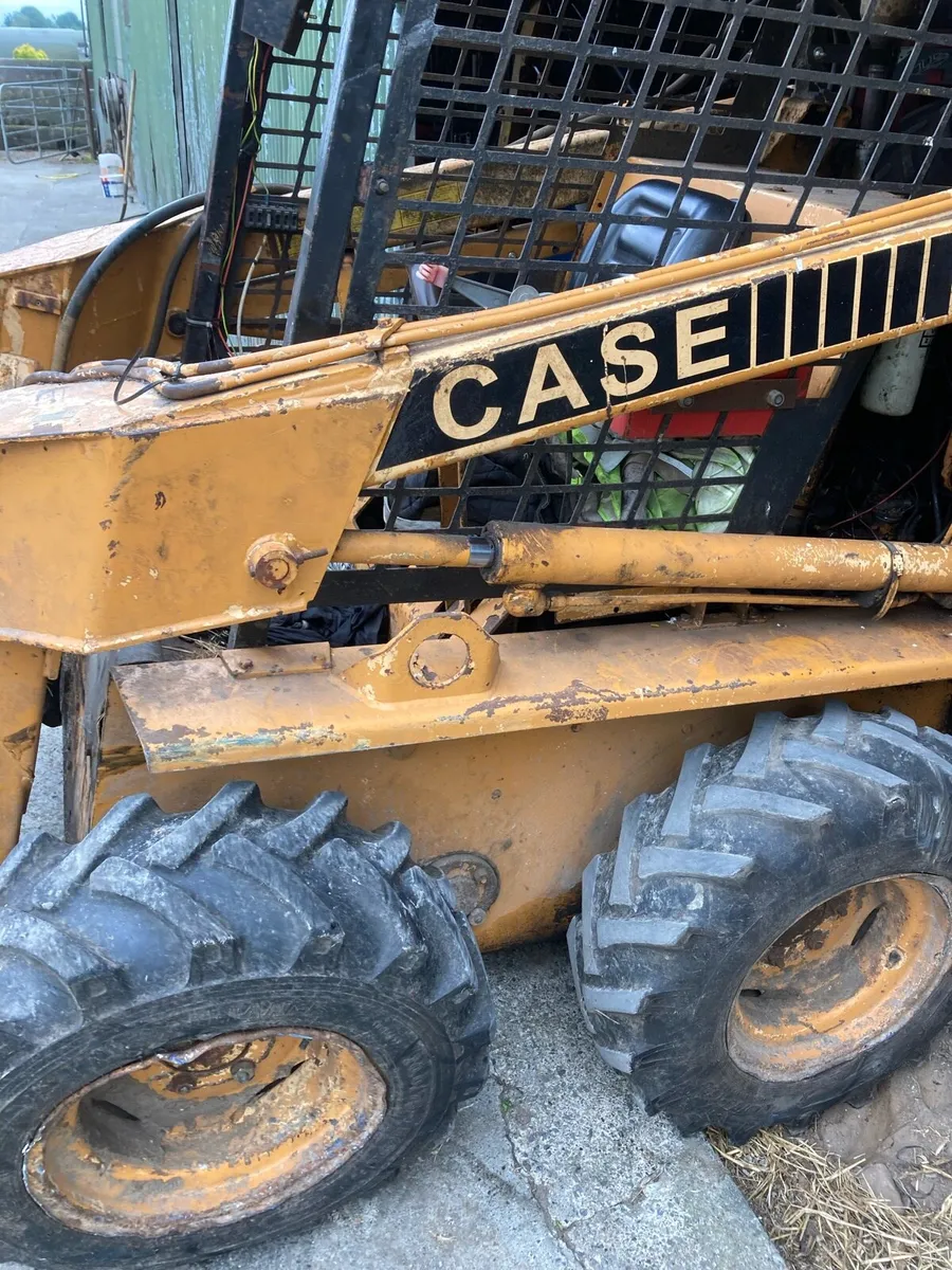 Skid steer. Skidsteer - Image 1