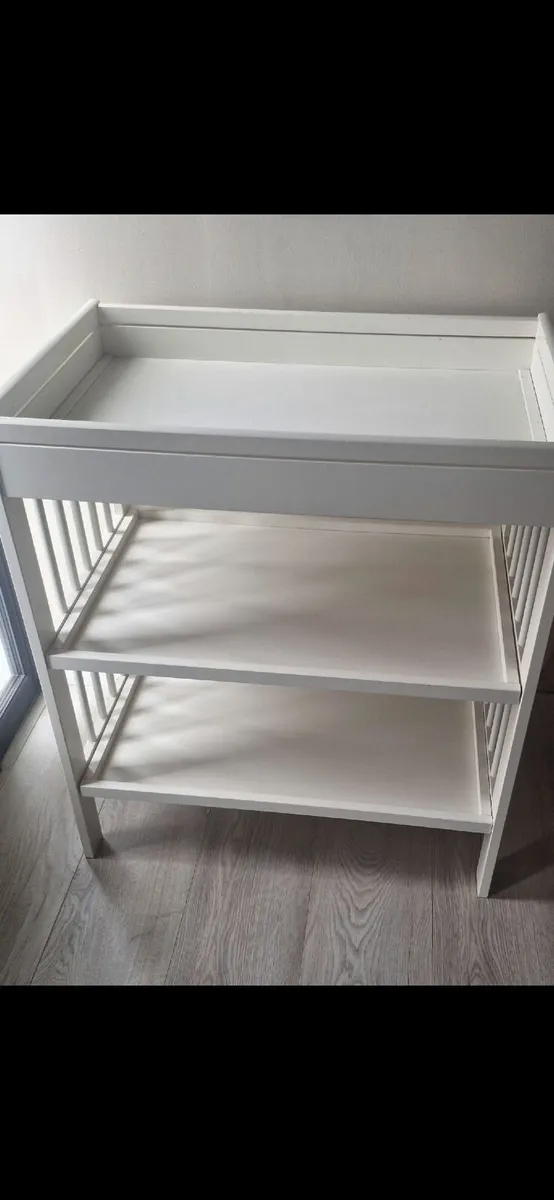 Baby Changing table - Image 1