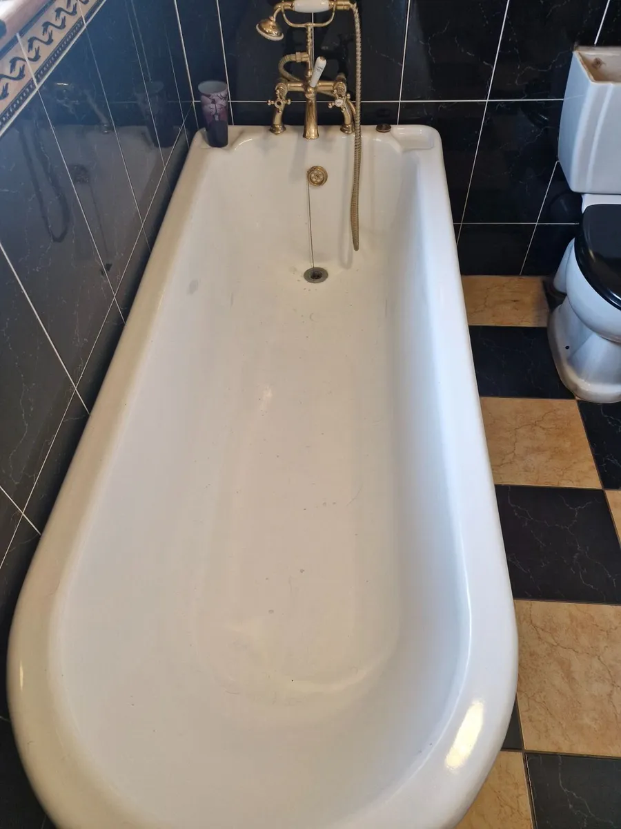 Bathroom sanitry wear - Image 4